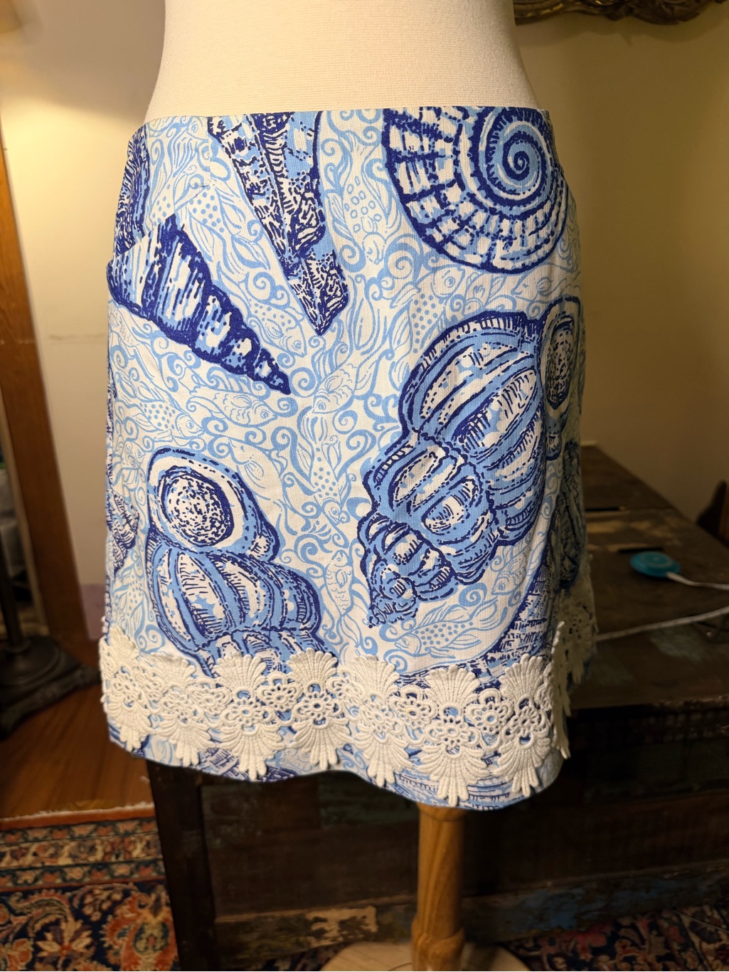 Vintage Lily Pulitzerwomen’s Blue Seashell Lace-Trim Skirt